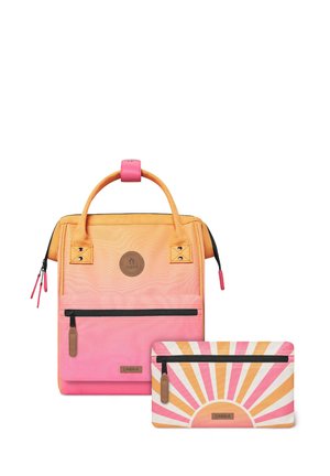 ADVENTURER MINI - Tagesrucksack - orange