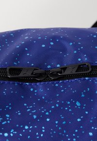 Puma SPORT BAG INTERGALACTIC - Spordikott - lapis lazuli