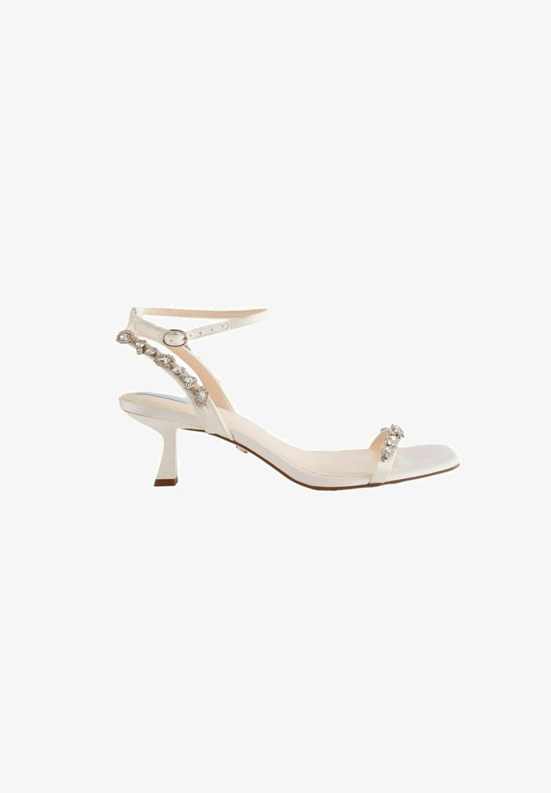 Next FOREVER COMFORT WEDDING EMBELLISHED LOW HEEL BRIDAL - REGULAR FIT - Sandaalid - ivory