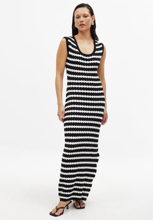 Maksi suknelė - stripe