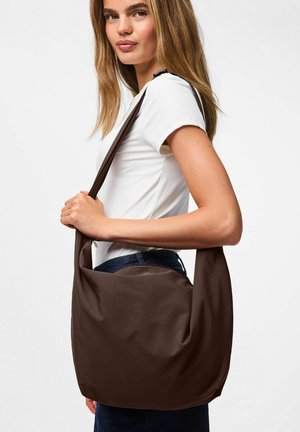 Pieces, PCAMANDA XL BUMBAG - Olkalaukku - chicory coffee