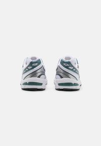 ASICS SportStyle GEL-1130 UNISEX - Sapatilhas - white/dark neptune