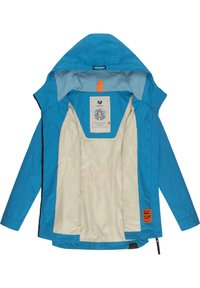 Modrá nepremokavá bunda s kapucňou, s ľahkou vnútornou podšívkou, oranžovými akcentmi a štvorrhým nášivkou s čiernym textom.