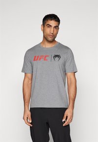 Venum CLASSIC - T-shirts print - grey/red
