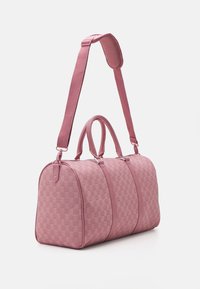 Jordan JAM MONOGRAM DUFFLE BAG UNISEX - Športová taška - pink glaze