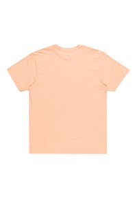 Camiseta de manga corta, color melocotón claro sólido, material de algodón, cuello redondo y corte regular, sin gráficos ni patrones.