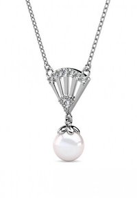 Collana in argento con un pendente a forma di ventaglio, caratterizzato da una perla rosa centrale e accenti di gemme trasparenti, su una delicata catena.
