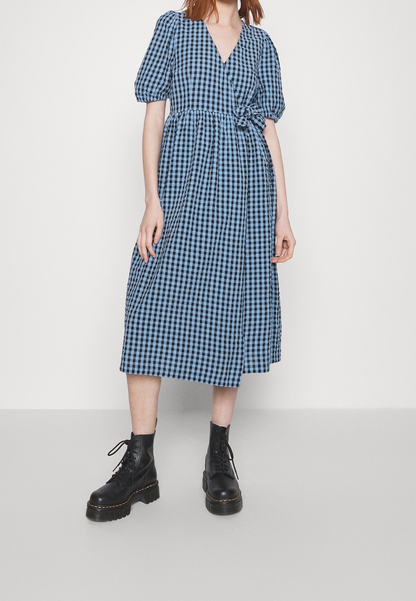 Monki Day dress - blue - (Pre-owned) - Zalando.ie