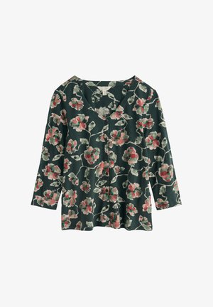 Chemise à boutons florale avec un fond vert foncé, ornée de fleurs roses et blanches ainsi que de feuilles vertes, et des manches trois-quarts.