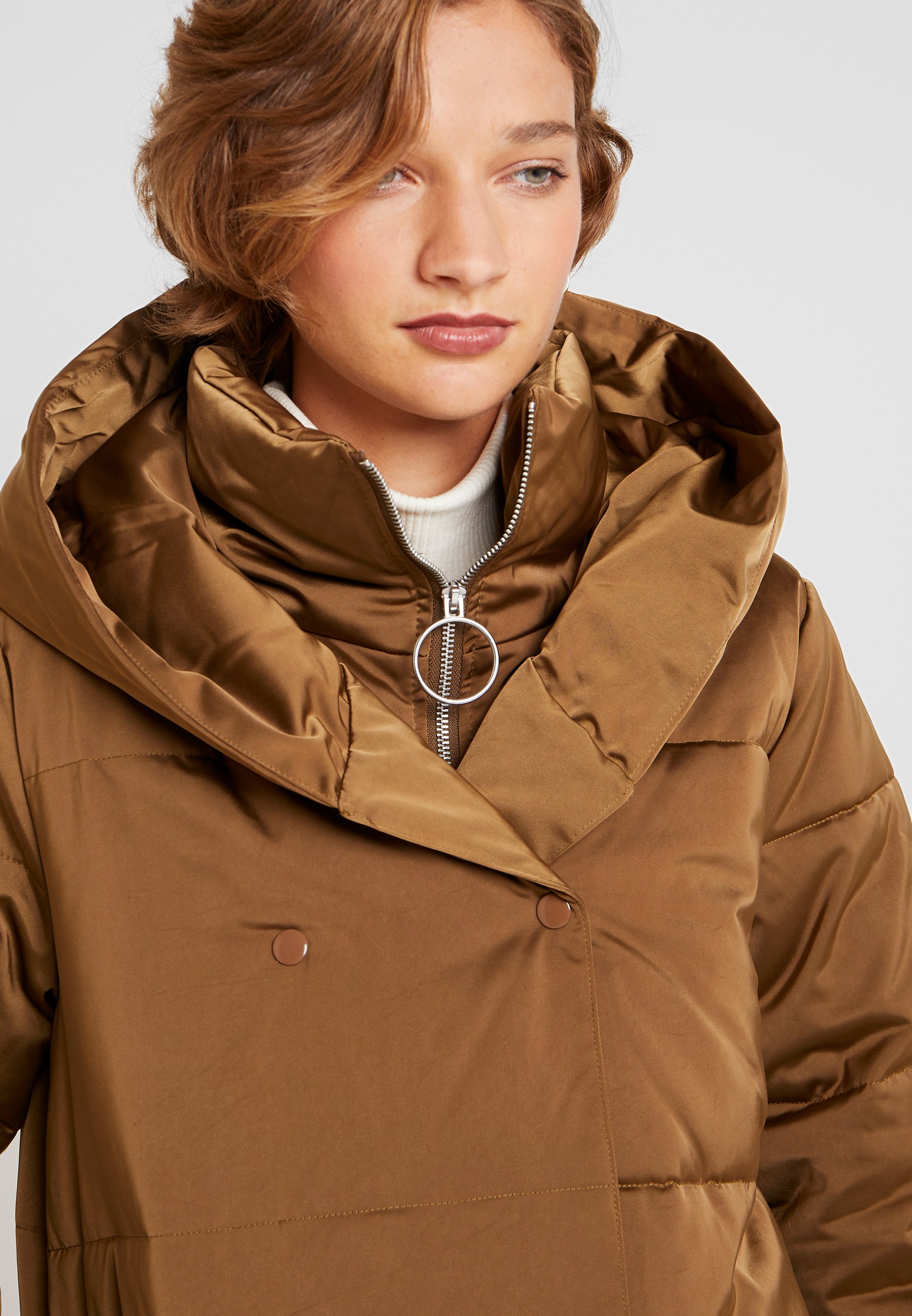 Karen by Simonsen KIRA JACKET Vinterkåpe frakk gold Karen by Simonsen KIRA JACKET Vinterkåpe frakk gold