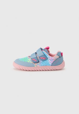 BENNY - Zapatillas - light blue/pink