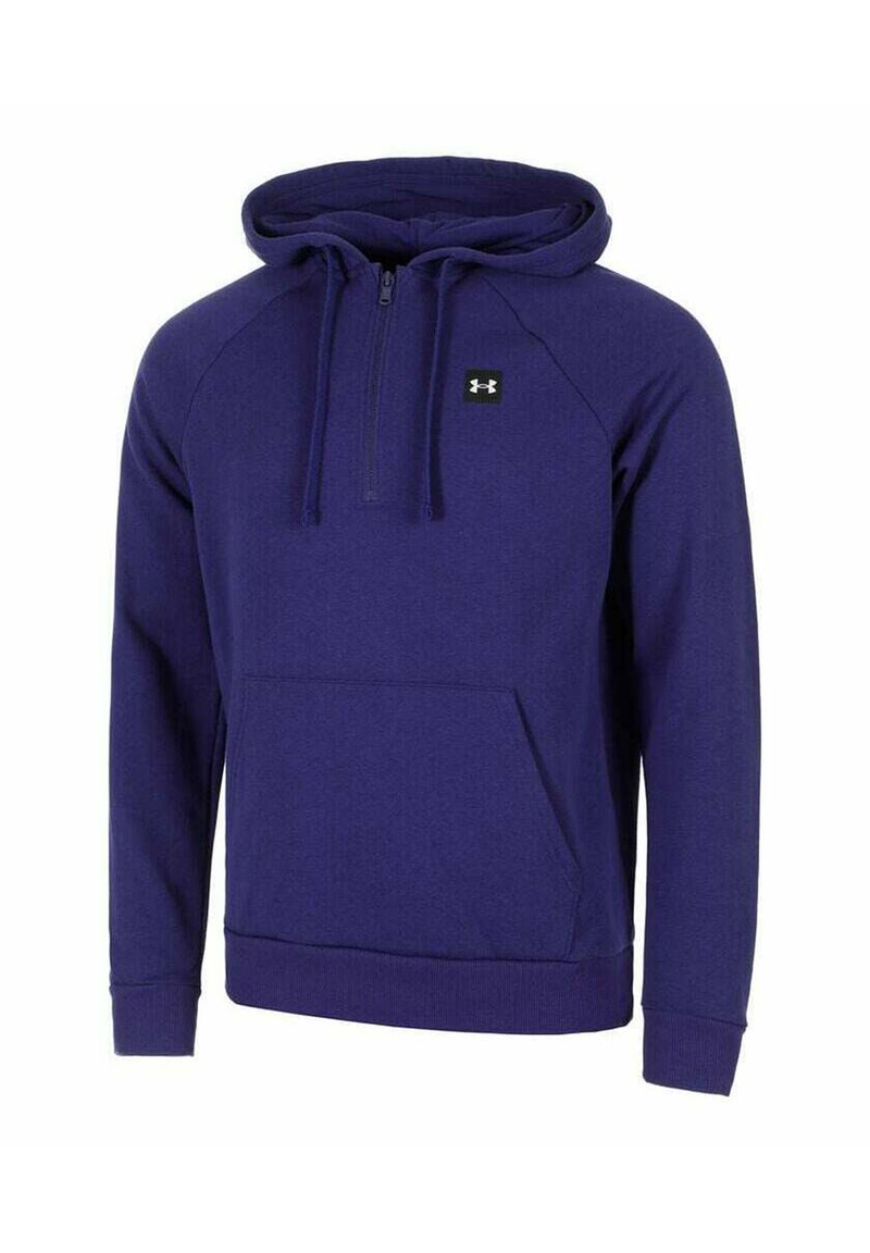 Lila Pullover-Hoodie mit frontaler Kängurutasche, Halb-Reißverschluss mit Kordeln und kleinem Under Armour-Logo auf der Brust.
