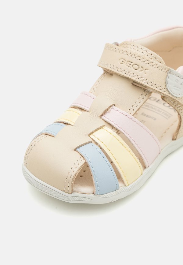 MACCHIA - Sandals4