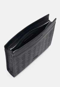 Lacoste THE BLEND - Trousse - noir gris
