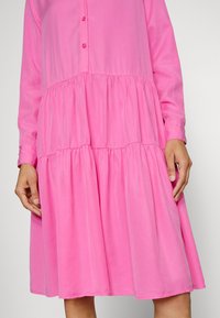 True Religion Skjortklänning - pink