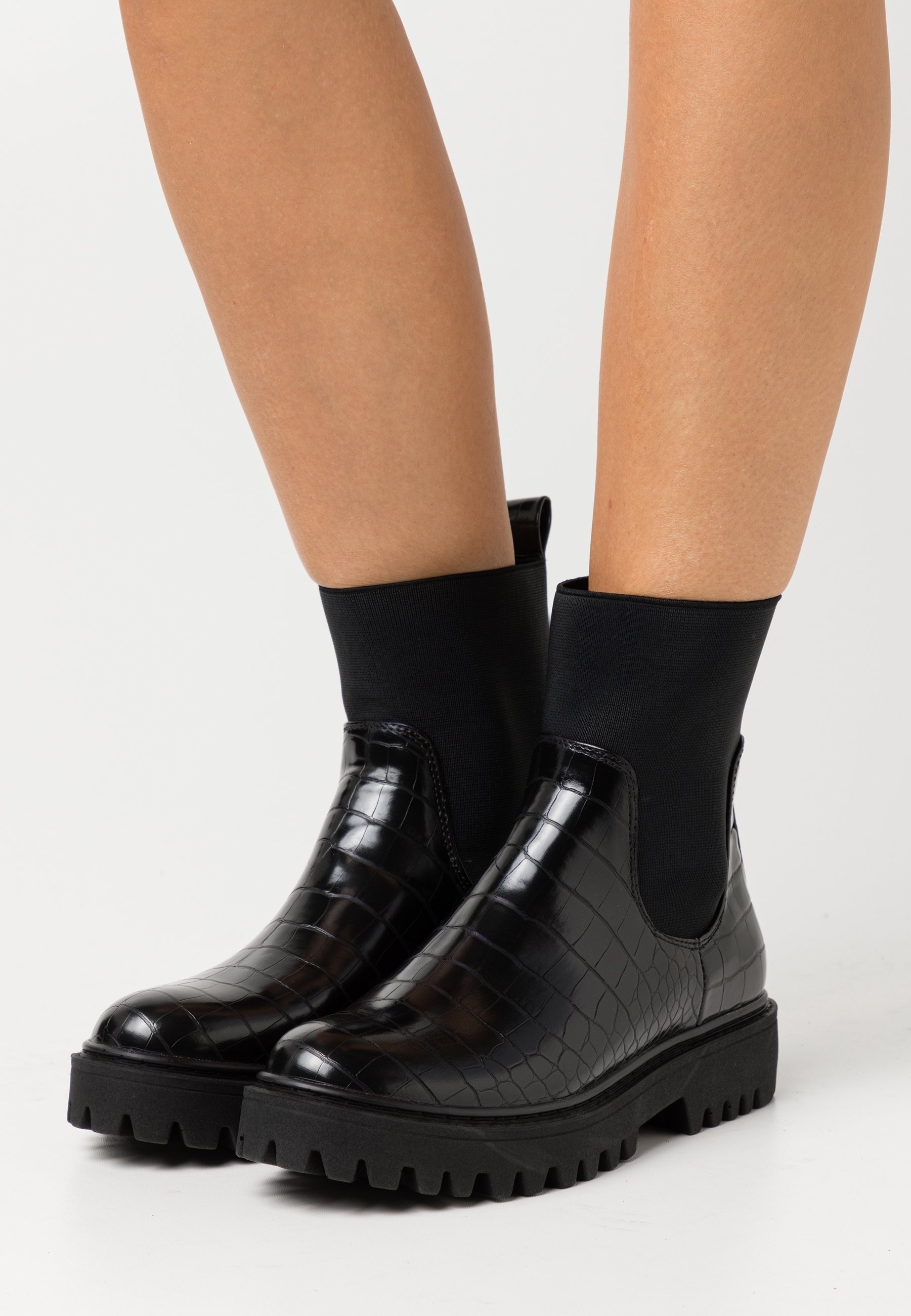 Even&Odd Bottines à plateau black/noir (Seconde main) ZALANDO