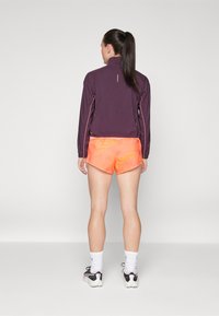 Puma RUN FAVORITE AOP VELOCITY 3" SHORT W - Pantaloni scurți sport - sunset glow/sun stream