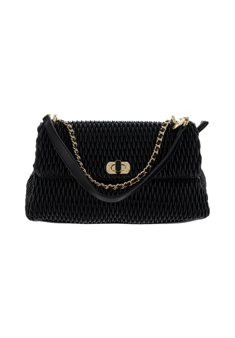 Borsa nera testurizzata con design trapuntato, dotata di tracolla a catena color oro e chiusura a fibbia sul davanti. Accenti neri lisci.