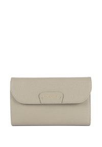 Portafoglio in pelle grigio chiaro con superficie testurizzata, chiusura a patta e dettaglio logo oro in rilievo al centro della parte anteriore.