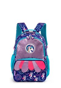 Lila und blaue Rucksack mit Glitzerelementen, Einhorn-Patch, buntem Seepferdchen-Muster und rosa blütenblattförmigem Detail auf der Vorderseite. 