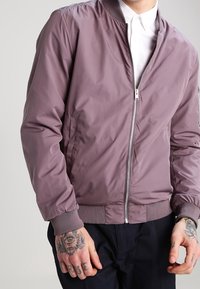 Selected Homme Bomberjacka - lilac