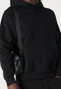 Jack & Jones Mikina s kapucí - black