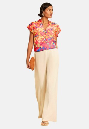 Love & Roses, REGULAR FIT - HEART OMBRE FLUTTER SLEEVE BLOUSE . - Bluse - ombre geometric