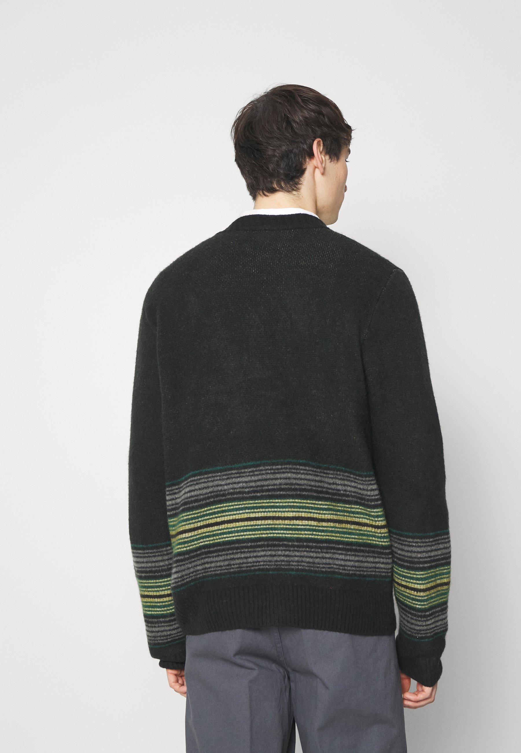 carhartt pullover sweater