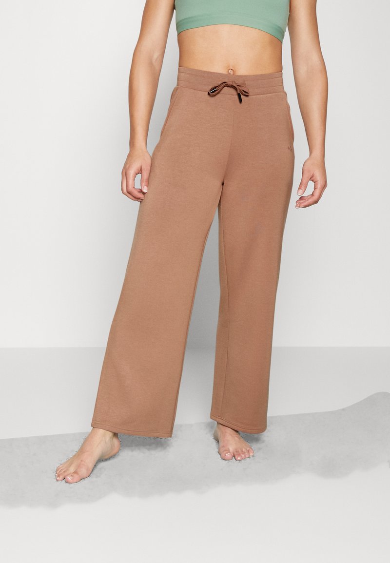 Even&Odd active Tracksuit bottoms brown Zalando.ie