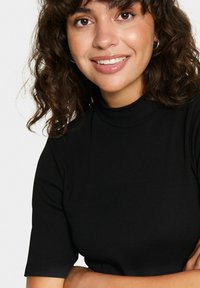 Saint Tropez ASTER MOCK NECK - Paprasti marškinėliai - black