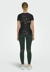 ONLY Play ONPSPACE  - T-shirts med print - black