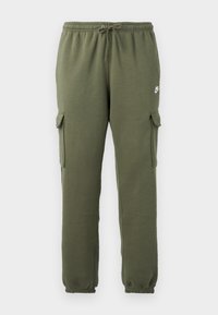 Unselected, medium olive