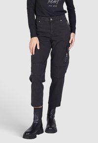 Marc Aurel Cargo trousers - black