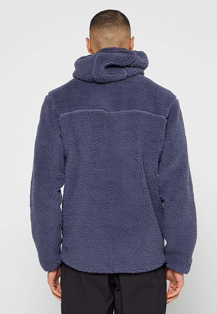 Kapuzenpullover