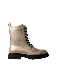 Botte de combat lacée couleur or clair avec semelle noire et languette au talon, vue de profil gauche sur fond blanc.