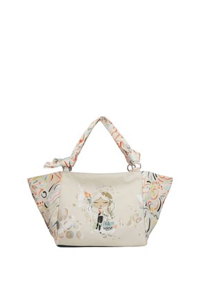 Borsa tote beige con motivi astratti colorati sui lati e manici, con una ragazza dei cartoni animati che tiene un pennello e la frase "focus you."