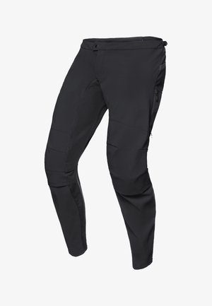 Pantaloni neri da esterno realizzati in tessuto resistente, con tasca con zip, pannelli inseriti e una vestibilità affusolata per funzionalità e libertà di movimento.
