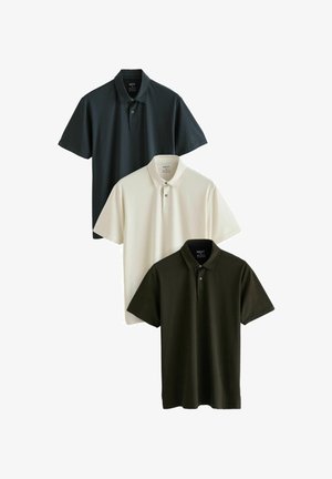 Drei Kurzarm-Polohemden werden präsentiert: schwarz mit einem dezenten Muster, weiß mit einem strukturierten Design und dunkelgrün, alle mit einem klassischen Kragen.