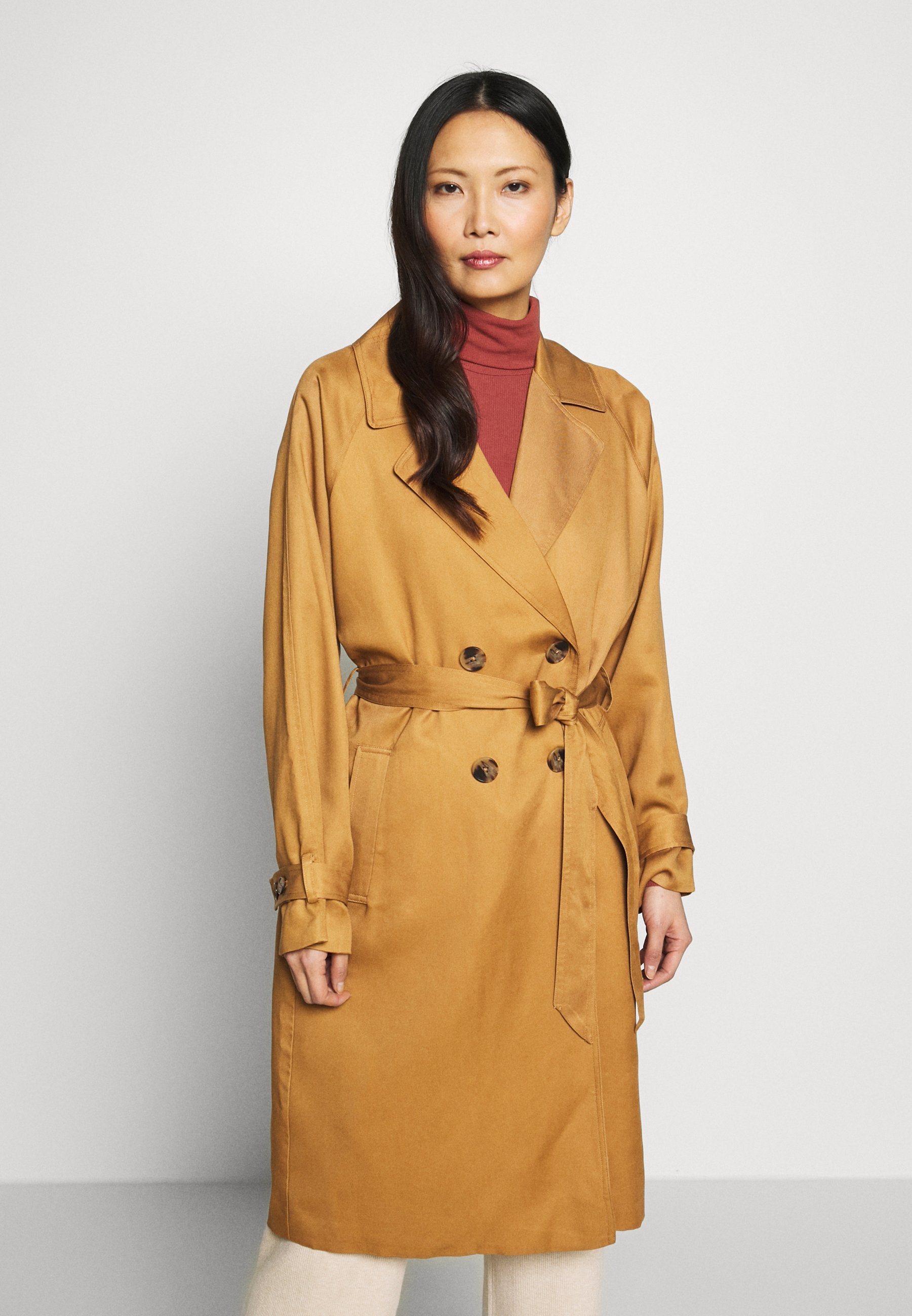 guess aiko long coat