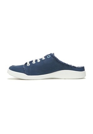 BREEZE - Pantolette flach - blue fabric