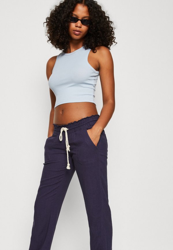 OCEANSIDE PANT - Trousers4