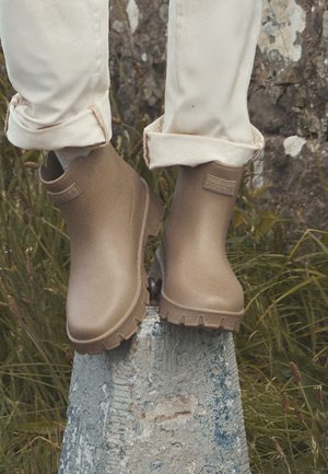 Tom Joule, REGULAR FIT - RAINDANCE LIGHTWEIGHT ANKLE WELLIES  . - Gummistøvler - mink brown