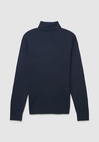 Navy-blaues Strickpullover mit hohem Kragen, geripptem Muster und langen Ärmeln. Der Rücken zeichnet sich durch ein nahtloses Design und einen geraden Saum aus.