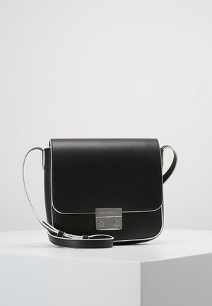 Skuldertasker - black