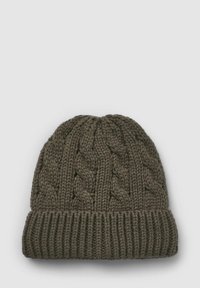 Czapka z grubym splotem w ciemnozielonym kolorze. Posiada ściągacz na dole i fakturowany wzór na głównej części, wykonana z grubej przędzy dla zapewnienia ciepła.