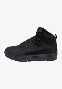 Selezionato, tripleblack