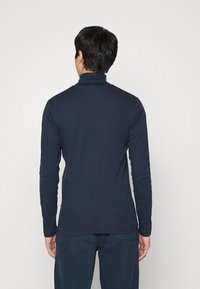 Marc O'Polo LONG SLEEVE TURTLE NECK - Camisola de manga comprida - total eclipse