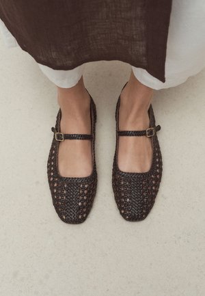 Next Balerini cu barete - chocolate brown