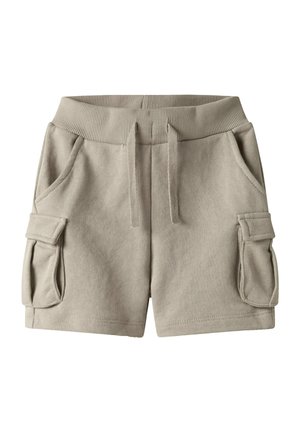 Shorts en mélange de coton beige avec une taille élastique, un cordon de serrage, deux poches latérales et deux poches cargo sur les cuisses. Texture douce.