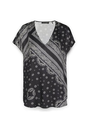 Blusa negra con estampado, escote en V, mangas cortas y diseños paisley en blanco. Presenta motivos florales y una textura ligera y suave.